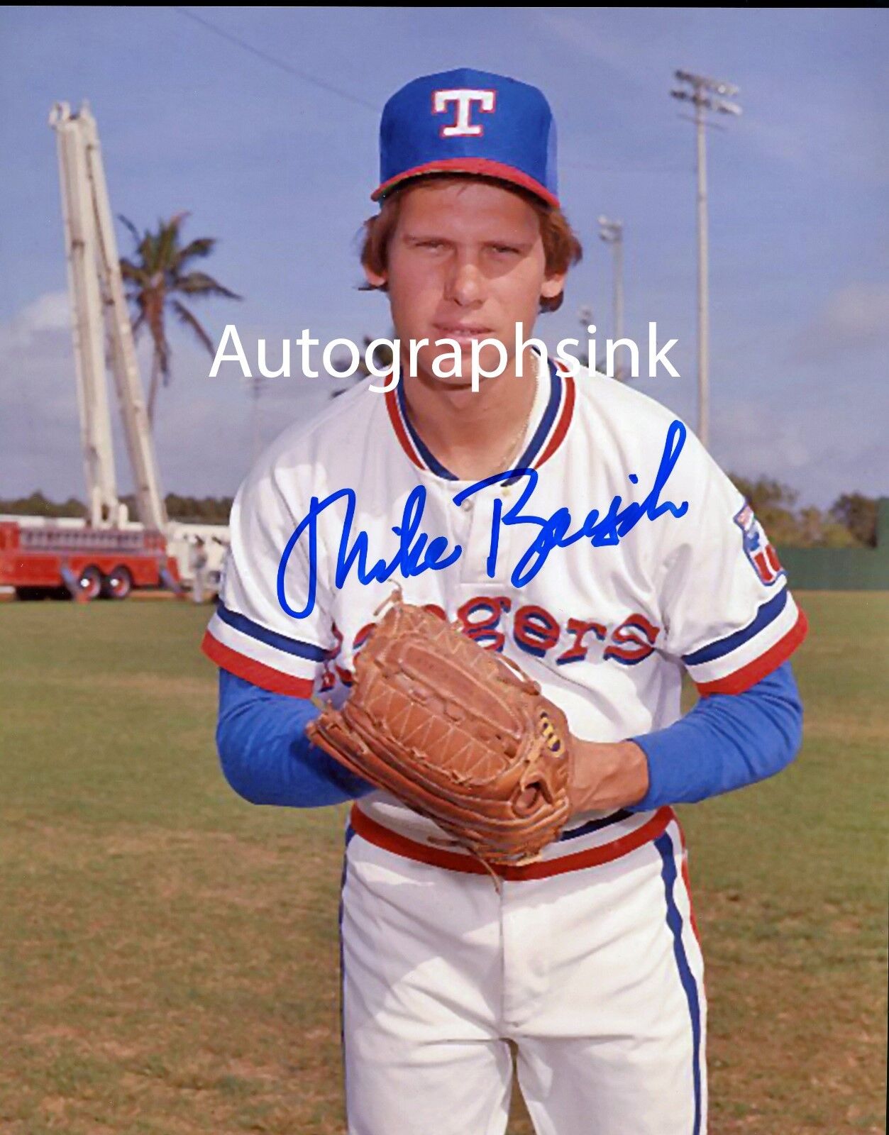 Mike Bacsik autographed 8x10 Texas Rangers(rt-handed pitcher) #4*