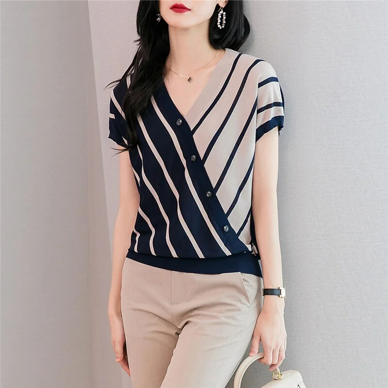 2023 Rushed 20519 (room 5, Row 7, No. 6 Middle) Non Real Shot Net Red Pattern Stripe Cross V-neck Sleeveless Vest [2001] 27