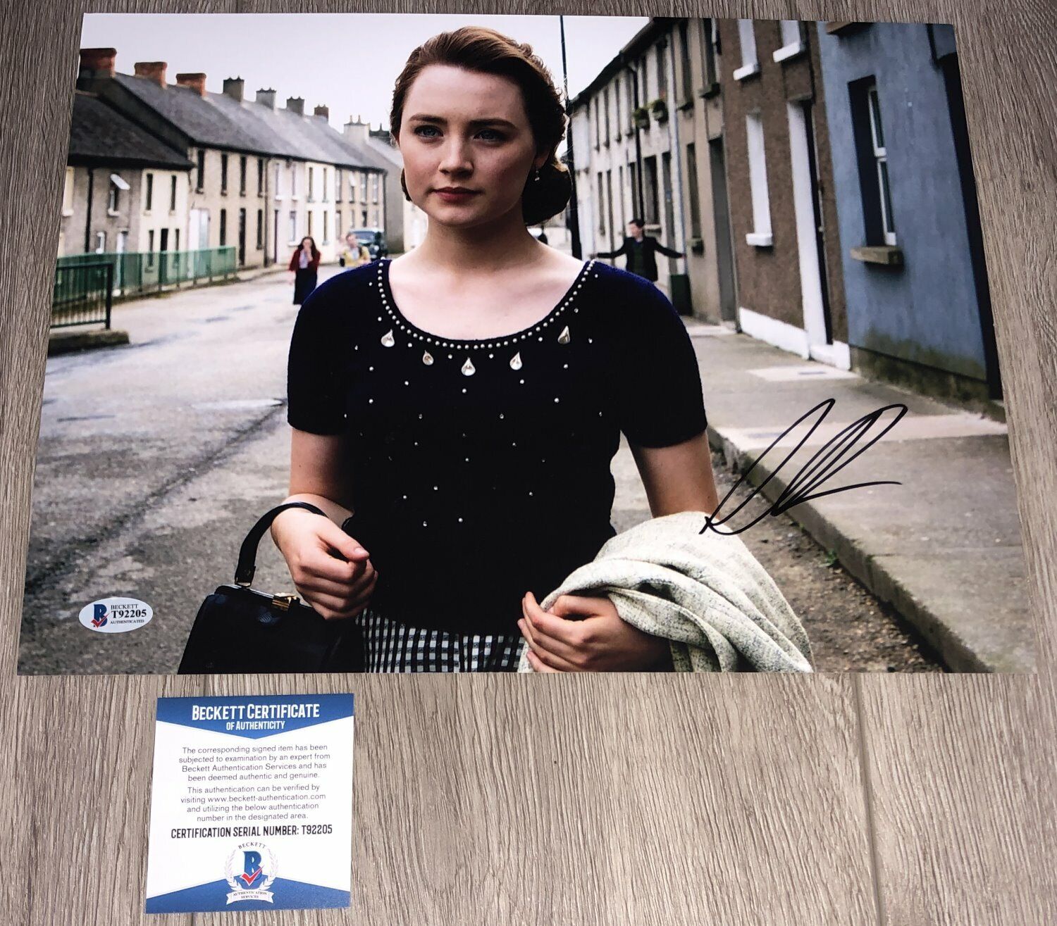 SAOIRSE RONAN SIGNED LADY BIRD BROOKLYN 11x14 Photo Poster painting wEXACT PROOF BECKETT BAS COA