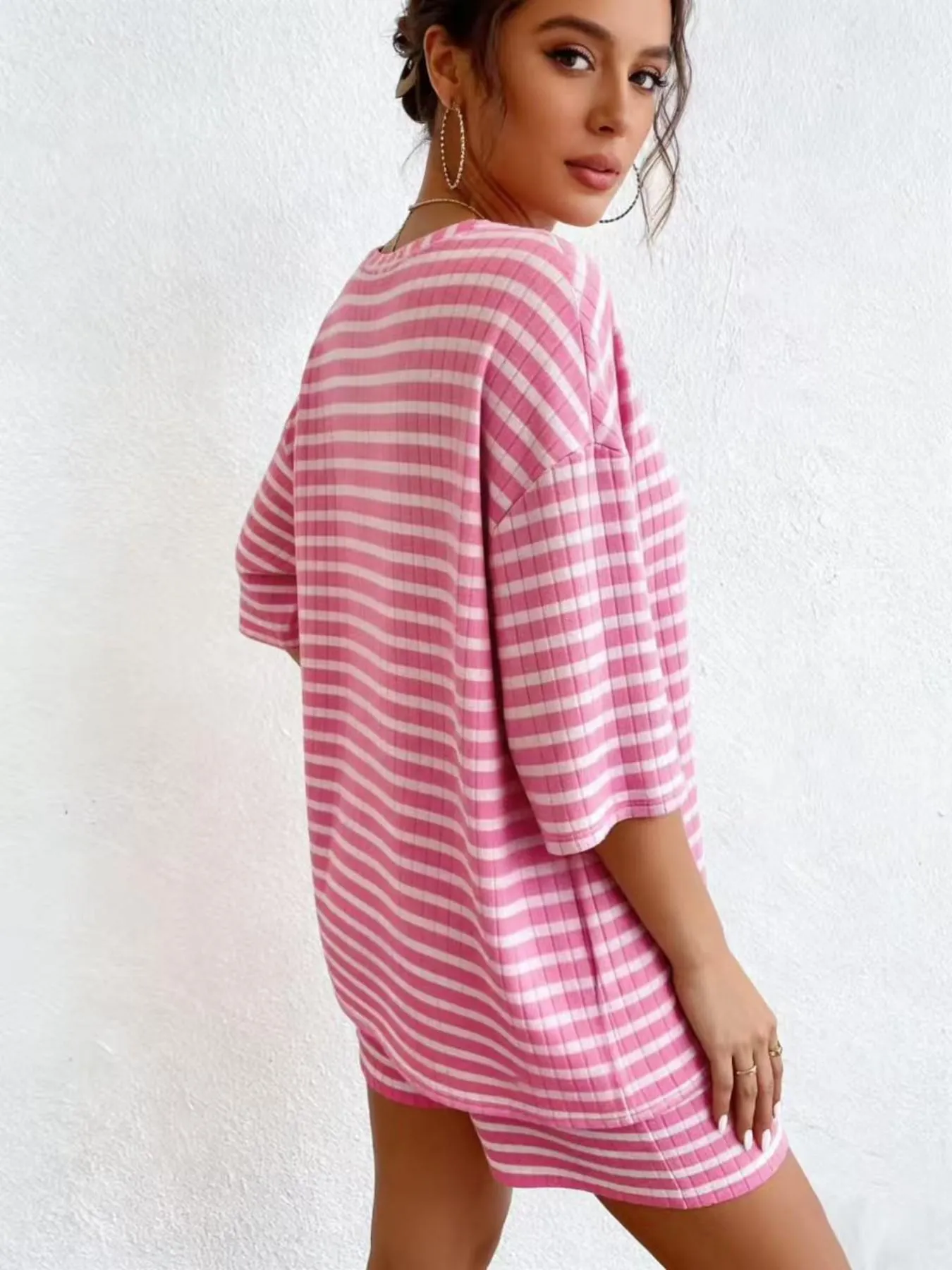 Women's Casual Loose Oversized Striped Set, Summer Short Sleeve Tee & Shorts, Airport Outfit, Home Wear, Sportswear, Fashionable Women's Clothing, Summer Lounge Sets Women's Casual Loose Oversized Striped Set, Summer Short Sleeve Tee & Shorts, Airport Outfit, Home Wear, Sportswear, Fashionable Women's Clothing, Summer Lounge Sets