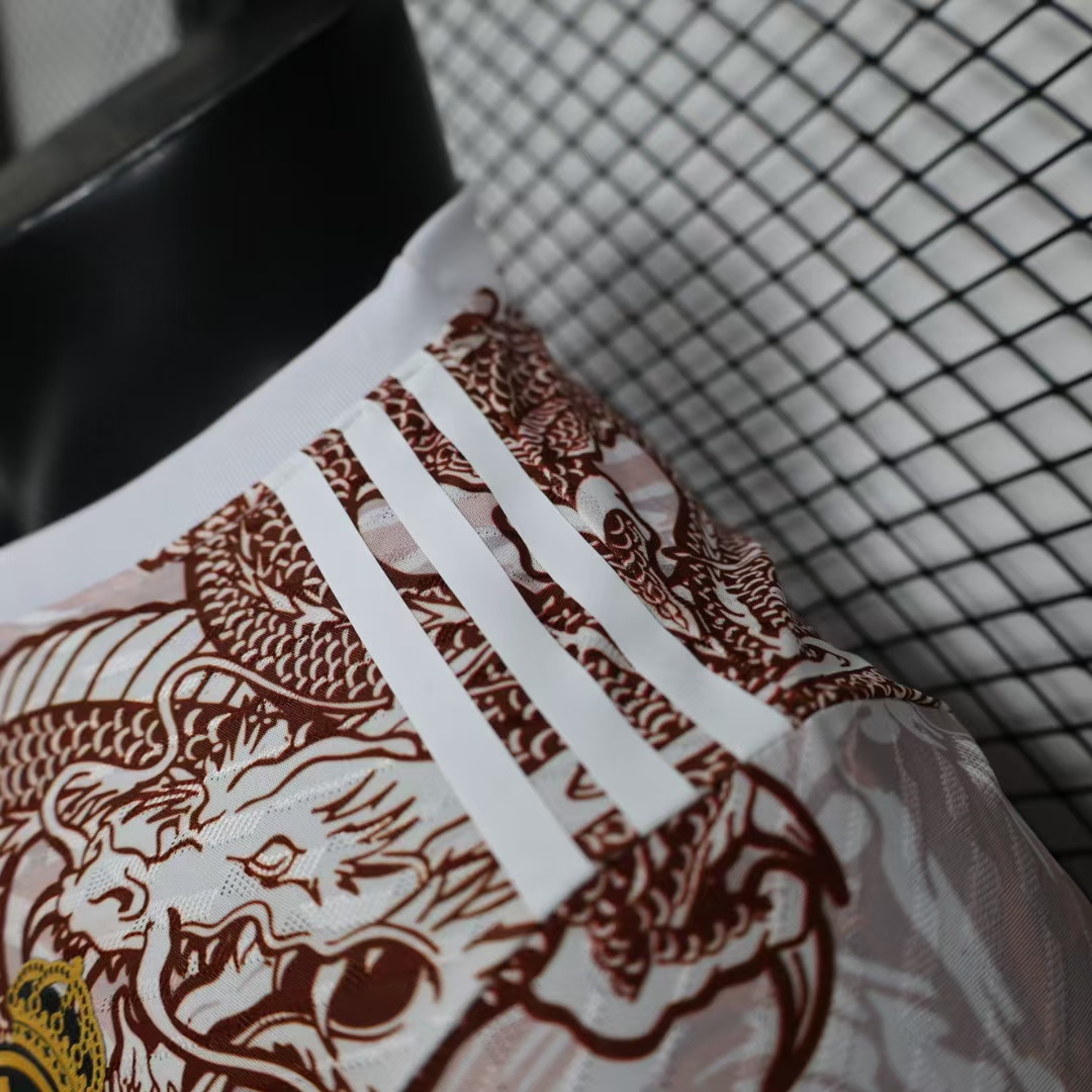 24/25 Real Madrid Special Edition Player Version Football T-Shirt Thai Quality