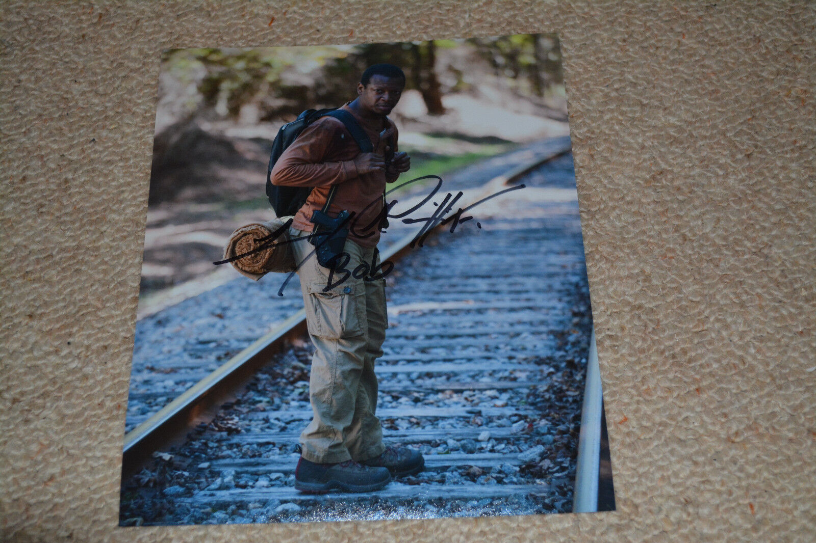 LAWRENCE GILLARD JR. signed autograph In Person 8x10 WALKING DEAD Bob