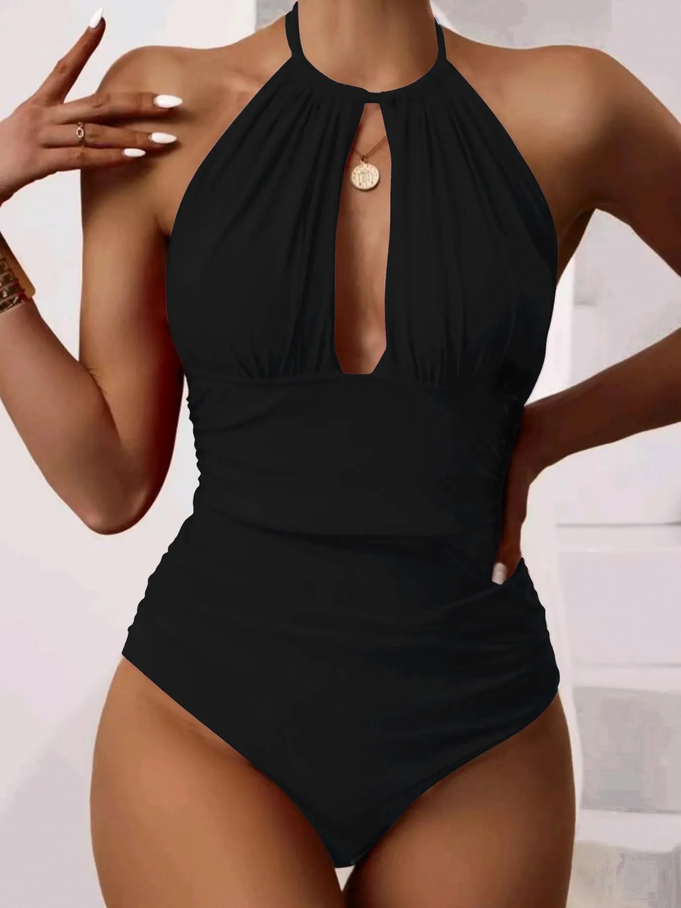 Women's Solid Cutout Ruched Backless One-Piece Swimsuit with Tie-Back Design, Fashion Swimsuit for Summer Beach Holidays and Vacations, Halter Bathing Suit, High Stretch Swimwear, Backless Swimwear Women's Solid Cutout Ruched Backless One-Piece Swimsuit with Tie-Back Design, Fashion Swimsuit for Summer Beach Holidays and Vacations, Halter Bathing Suit, High Stretch Swimwear, Backless Swimwear