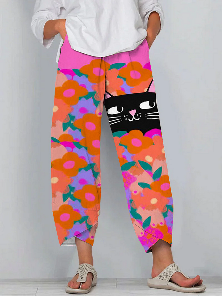 Vintage Art Floral Cat Casual Capri Pants