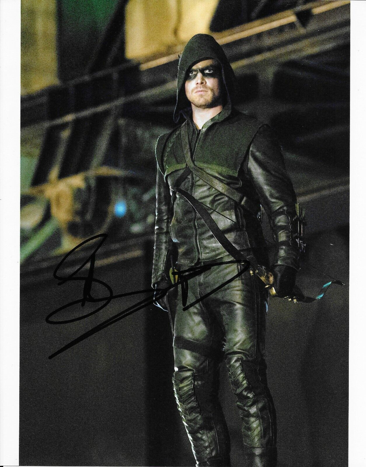 Stephen Amell Arrow autographed Photo Poster painting signed 8x10 #4 Oliver Queen