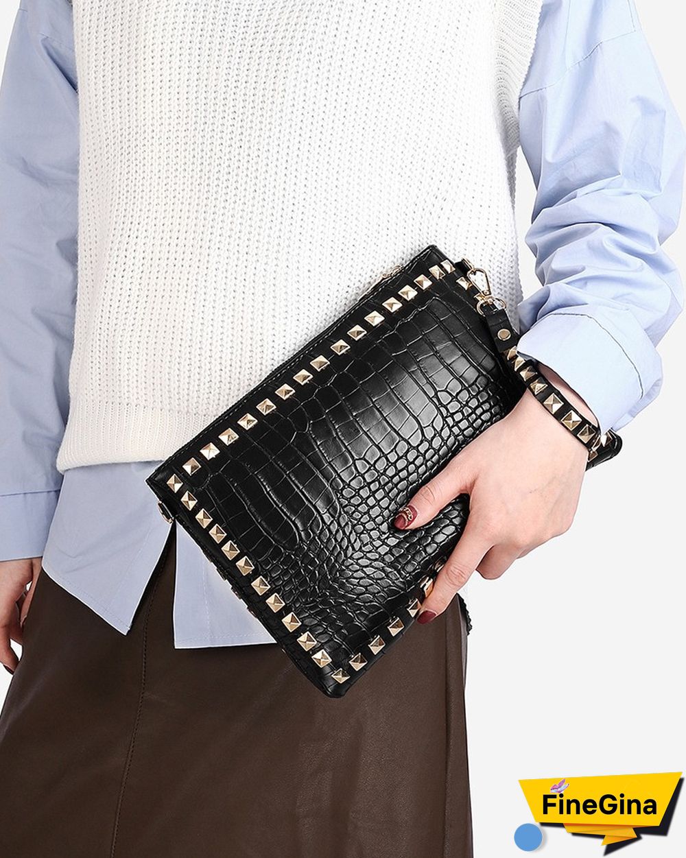 Rivet Decor Croc Embossed Clutch Bag With Wristlet