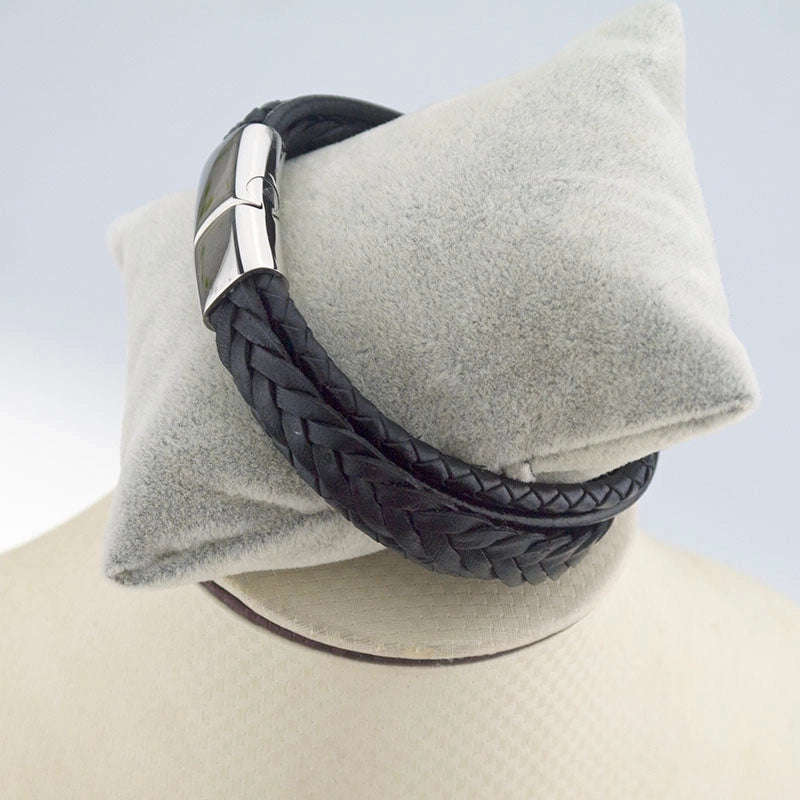 Casual Retro Solid Color 304 Stainless Steel Pu Leather Braid Handmade Men’s Wristband