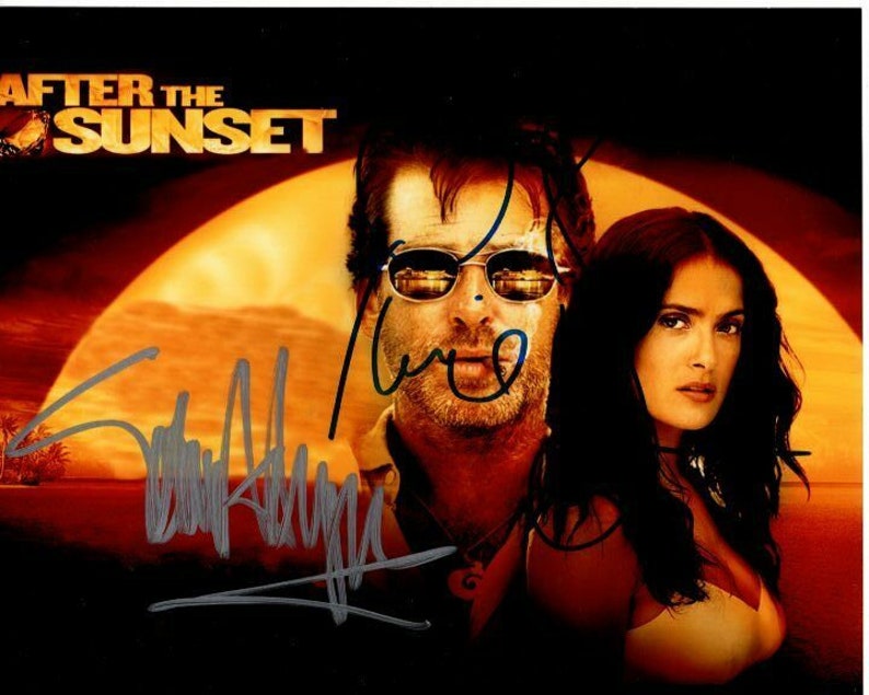 Salma hayek and pierce brosnan signed autographed 8x10 after the sunset Photo Poster painting