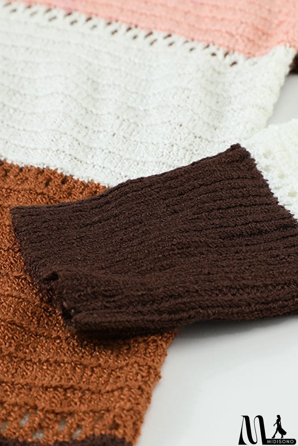 MidiSono - Classic Beach Bonfire Knitted Hoodie