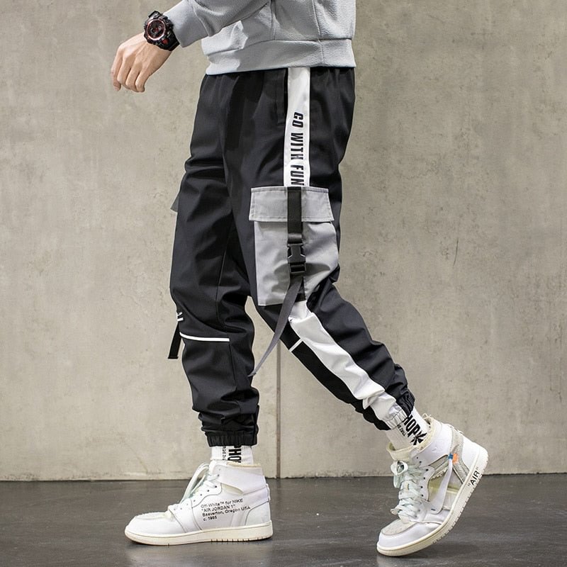 Streetwear Men Black Joggers Pants 2021 Mens Big Pockets Ribbons Hiphop Cargo Pants Male Overalls Sweatpants Men Clothes
