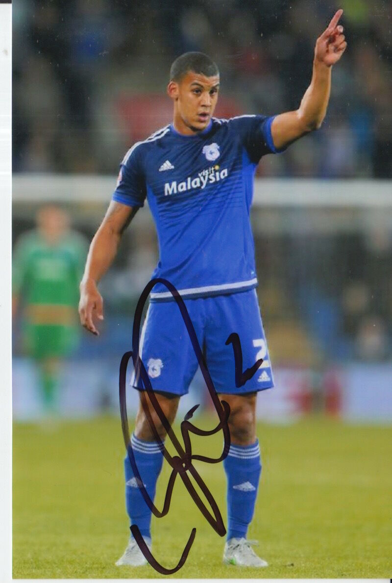 CARDIFF CITY HAND SIGNED LEE PELTIER 6X4 Photo Poster painting.