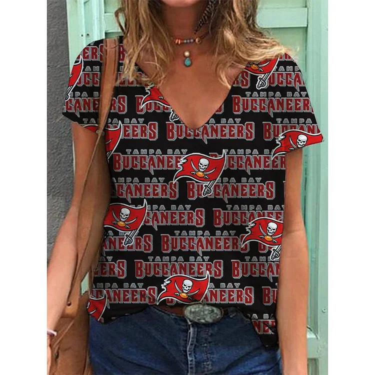 Tampa Bay Buccaneers Lightweight Short Sleeve V-Neck T-Shirt