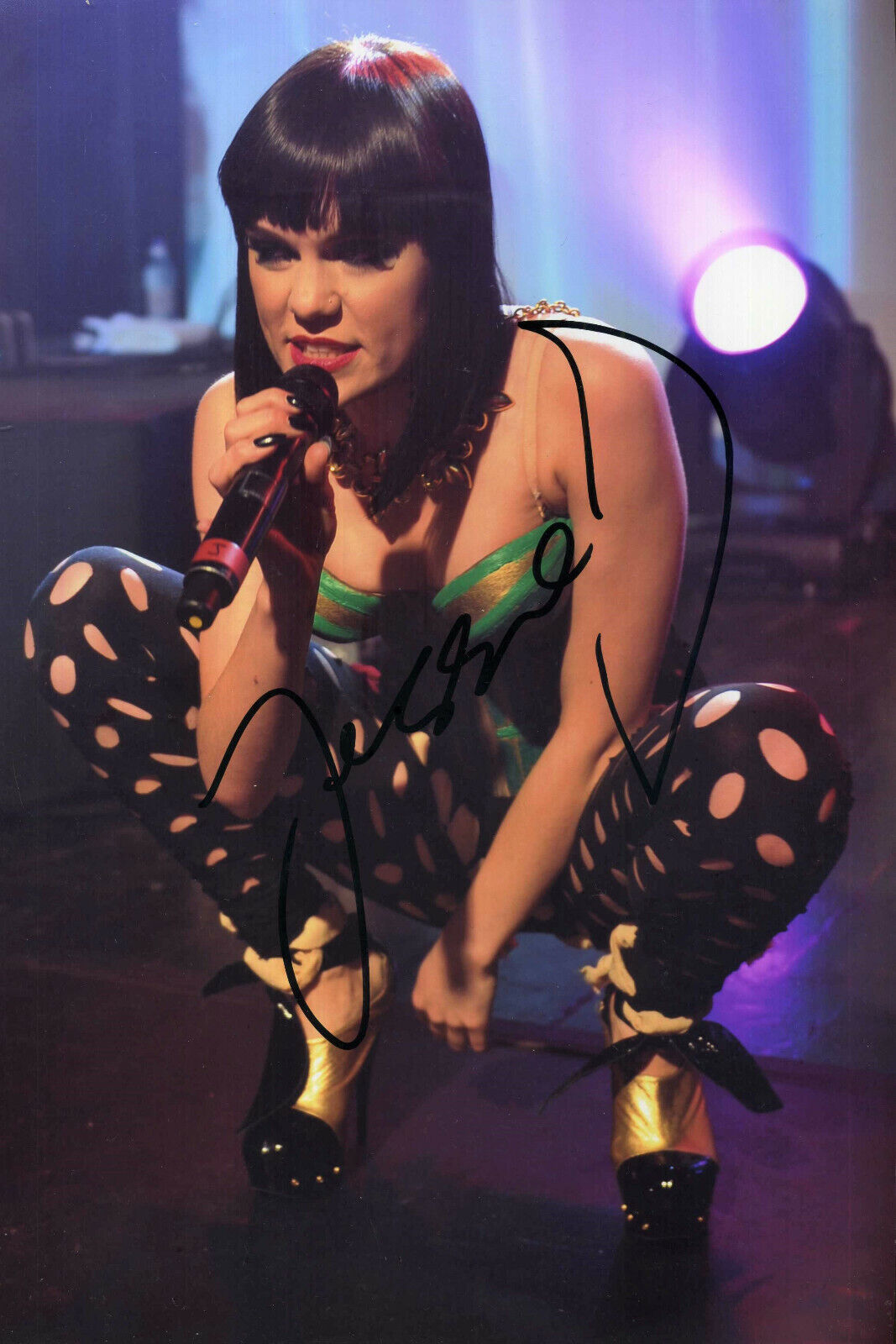 JESSIE J Signed Photo Poster paintinggraph - Pop Singer - preprint