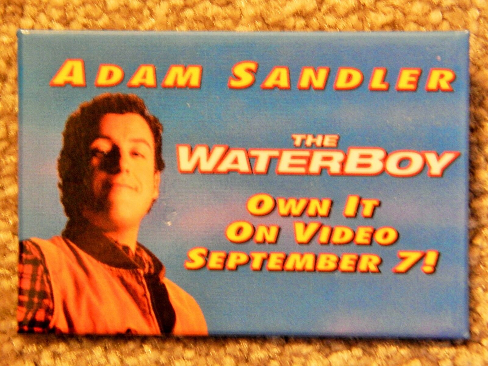 THE WATERBOY (VIDEO DEALER LARGE PROMO PIN 1990S) ADAM SANDLER CULT COMEDY PIC