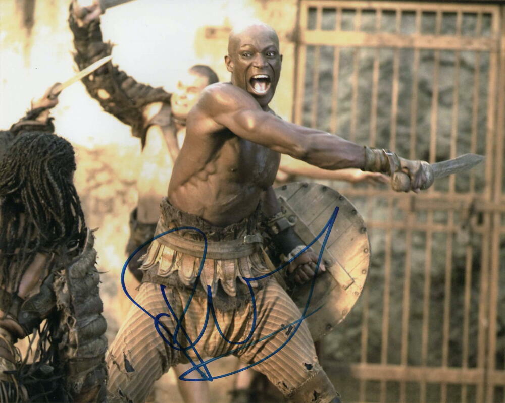 PETER MENSAH SIGNED AUTOGRAPH 8x10 Photo Poster painting - SEXY SHIRTLESS 300 STUD, SPARTACUS