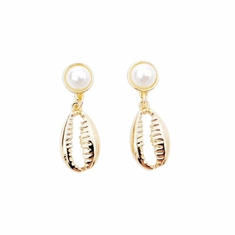 Fashion Shell Shell Inlaid Shell Artificial Pearls Women’s Earrings 1 Pair