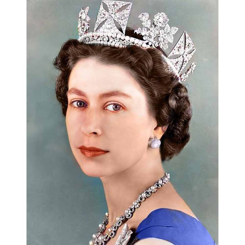 

The Queen of England - Round Drill Diamond Painting - 40*50CM, 501 Original
