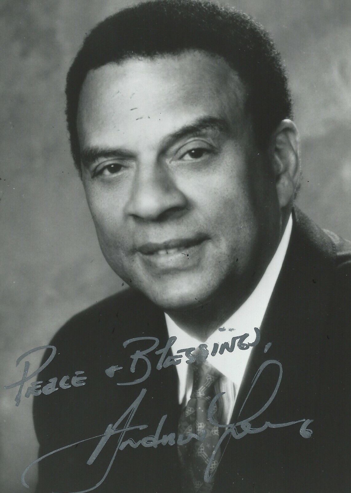 AUTOGRAPHED SIGNED 5x7 Photo Poster painting Picture: Andrew Young - Mayor of Atlanta - U.N. Amb