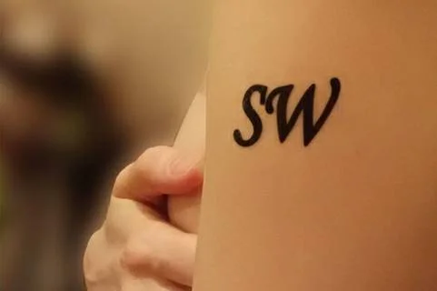 SW Waterproof Temporary Tattoos Men Fake Tatoo Body Arts Flash Tattoo Men Sleeve Henna Tattoo Tatuajes Temporales