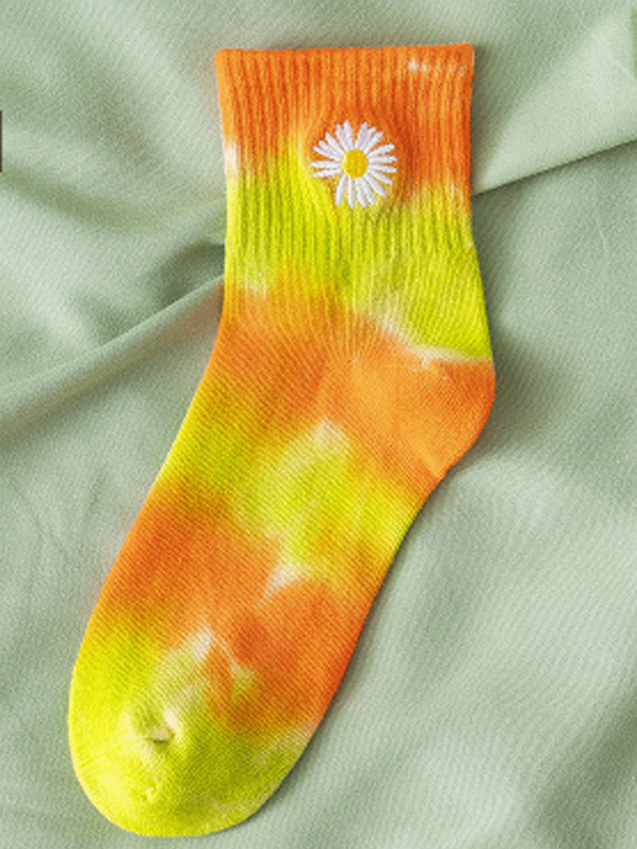 Tie-dyed Embroidery Small Daisy Tide Socks