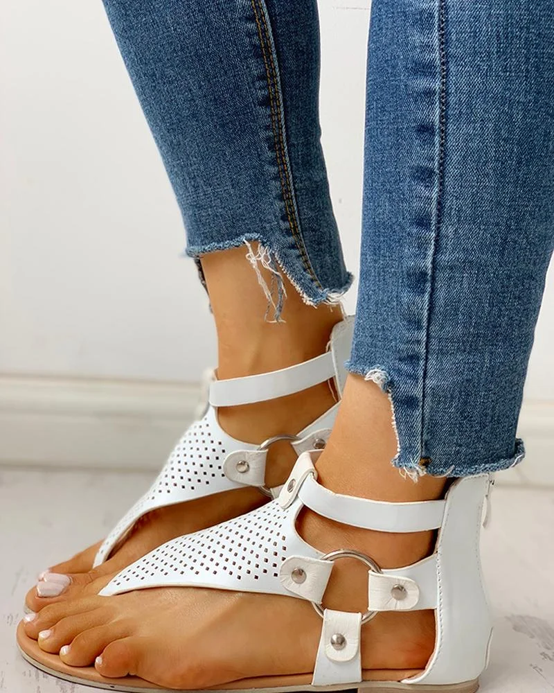 Relaxed and lightweight orthopedic Sandals