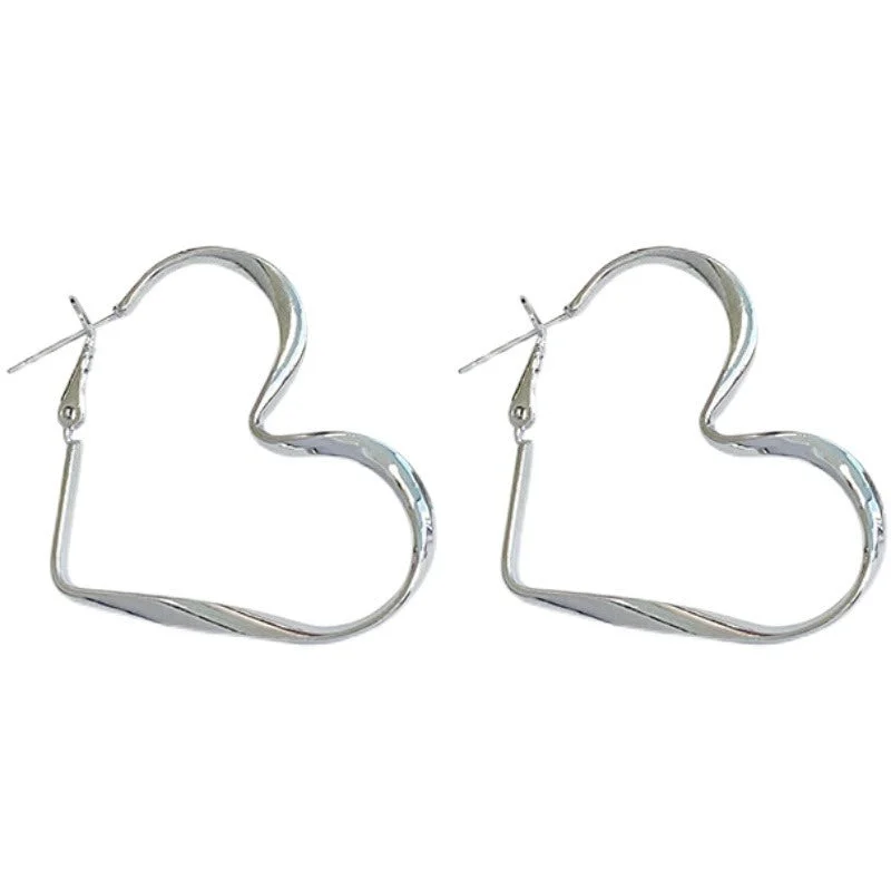 Aesthetic Heart Earrings