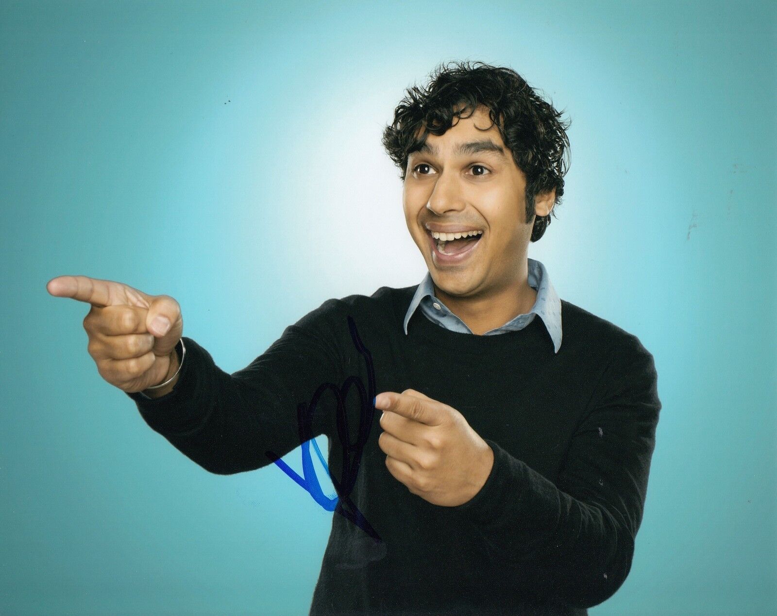 KUNAL NAYYAR signed (THE BIG BANG THEORY) *RAJ KOOTHRAPPALI* 8X10 Photo Poster painting W/COA #3