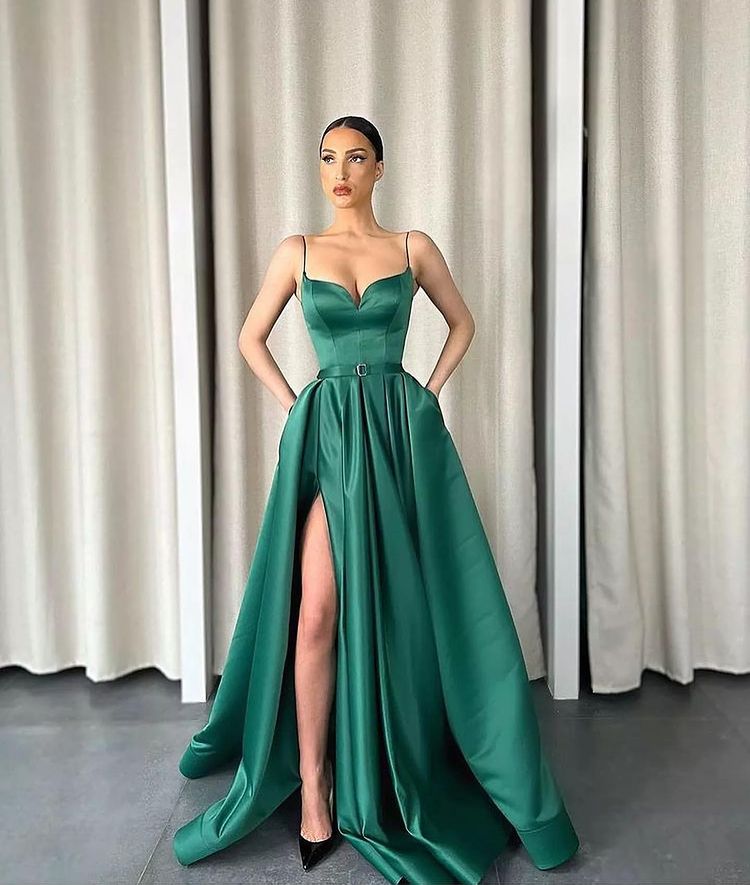 Gorgeous Spaghetti Straps Emerald Prom Dress Split With Pockets 