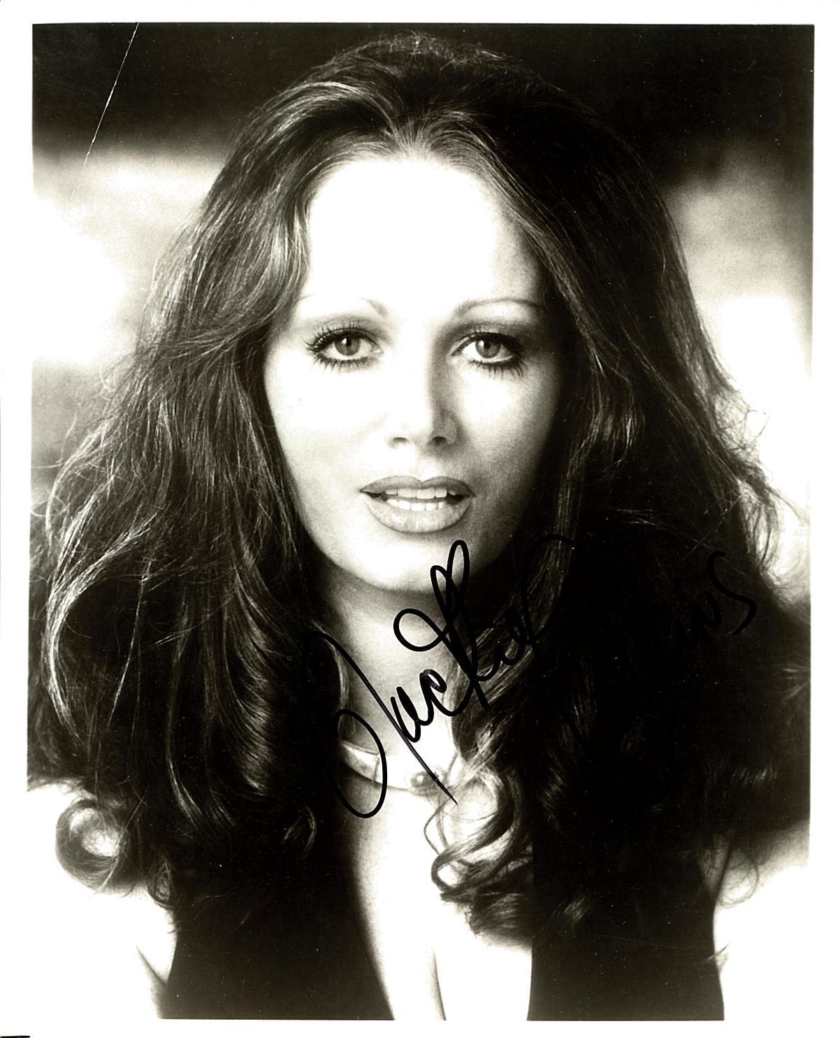 JACKIE COLLINS DECEASED SIGNED AUTOGRAPHED 8X10 AUTHENTICATED #N38808