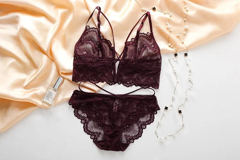 Wriufred Ultra-thin Sexy Lace Bra Set Embroidery Deep V Sleepwear Bra+Pant Underwear Set Breathable Bralette Panty Sets