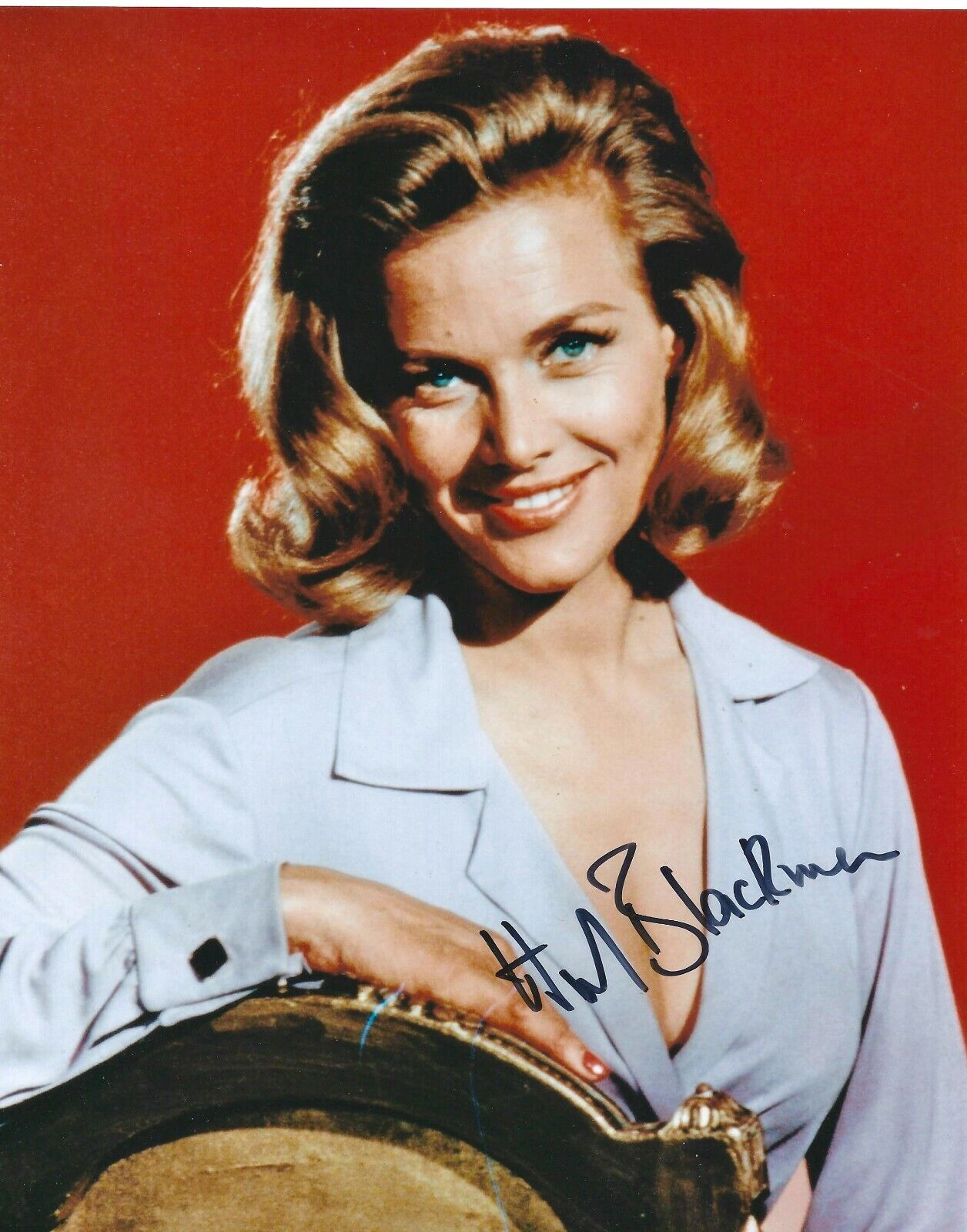 HONOR BLACKMAN SIGNED 8x10 JAMES BOND 007 GOLDFINGER 8x10 Photo Poster painting 4 UACC & AFTAL