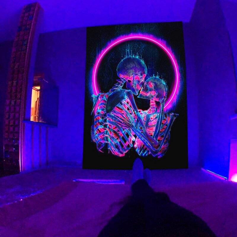 Psychedelic Skull Fluorescent Tapestry Glow Under Ultraviolet Light Mushroom Wall Hanging Cloth Hippie Decor Home Room Aesthetic