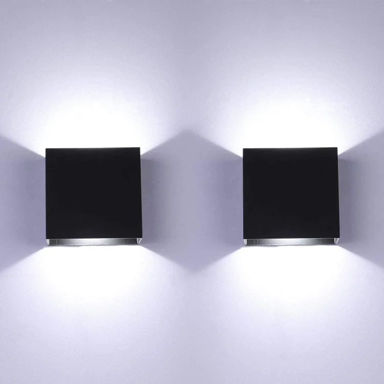 Lightess-Focus on affordable & worthable home lights