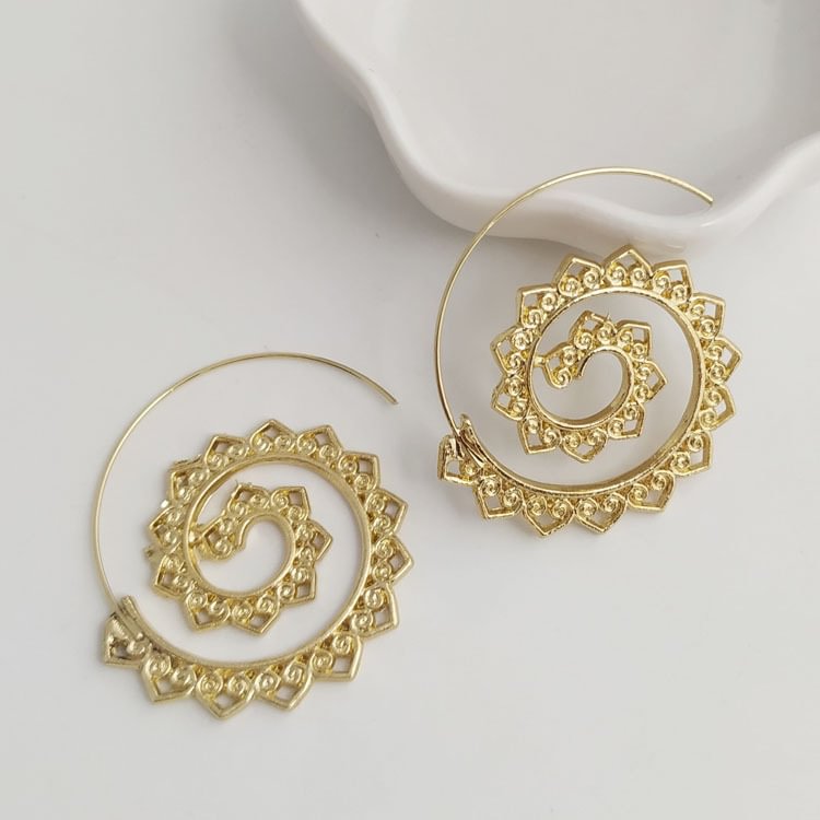 Circular spiral swirl gear-shaped heart-shaped retro earrings