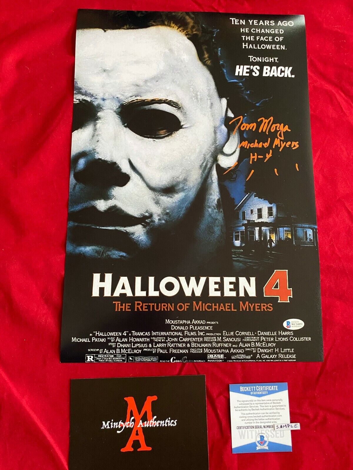 TOM MORGA AUTOGRAPHED SIGNED 12x18 Photo Poster painting! HALLOWEEN 4! MICHAEL MYERS! BECKETT!