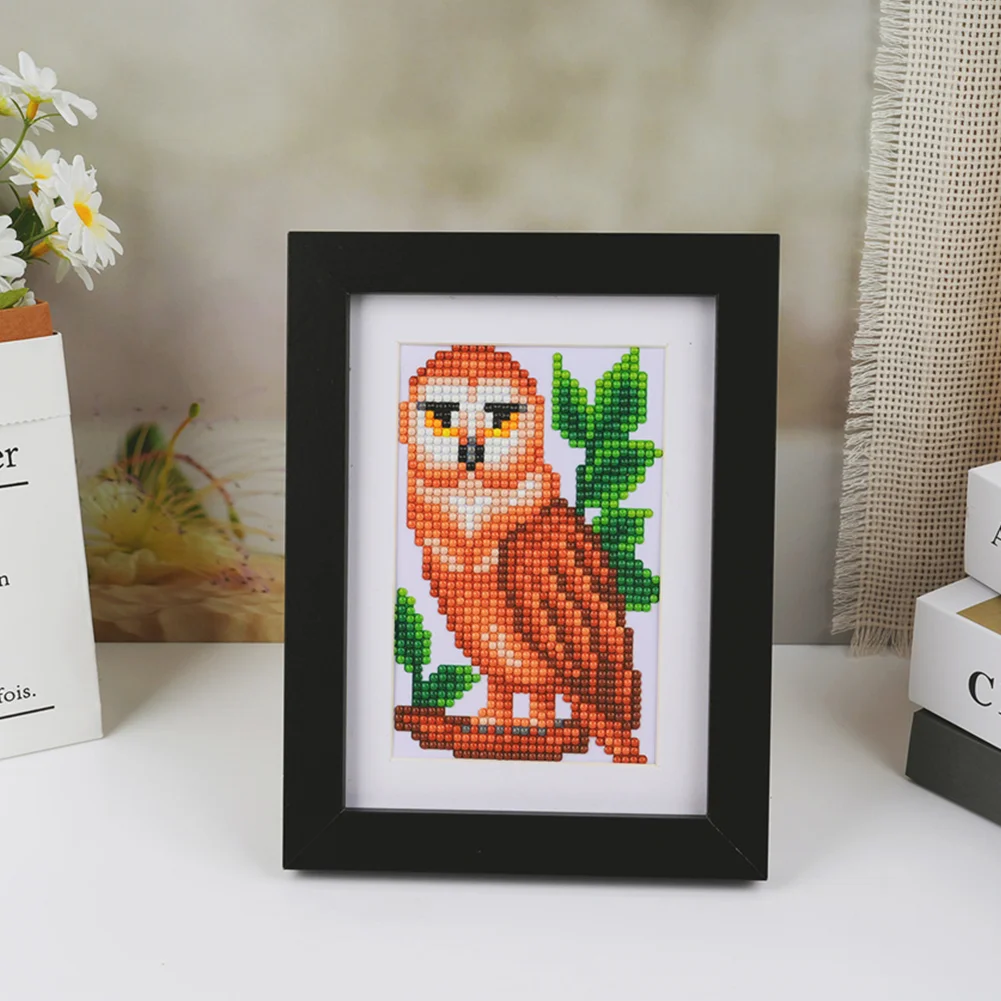 8pcs Animal DIY Mini Partial Round Diamond Painting Set Desktop Decor No Frame(12*17cm)