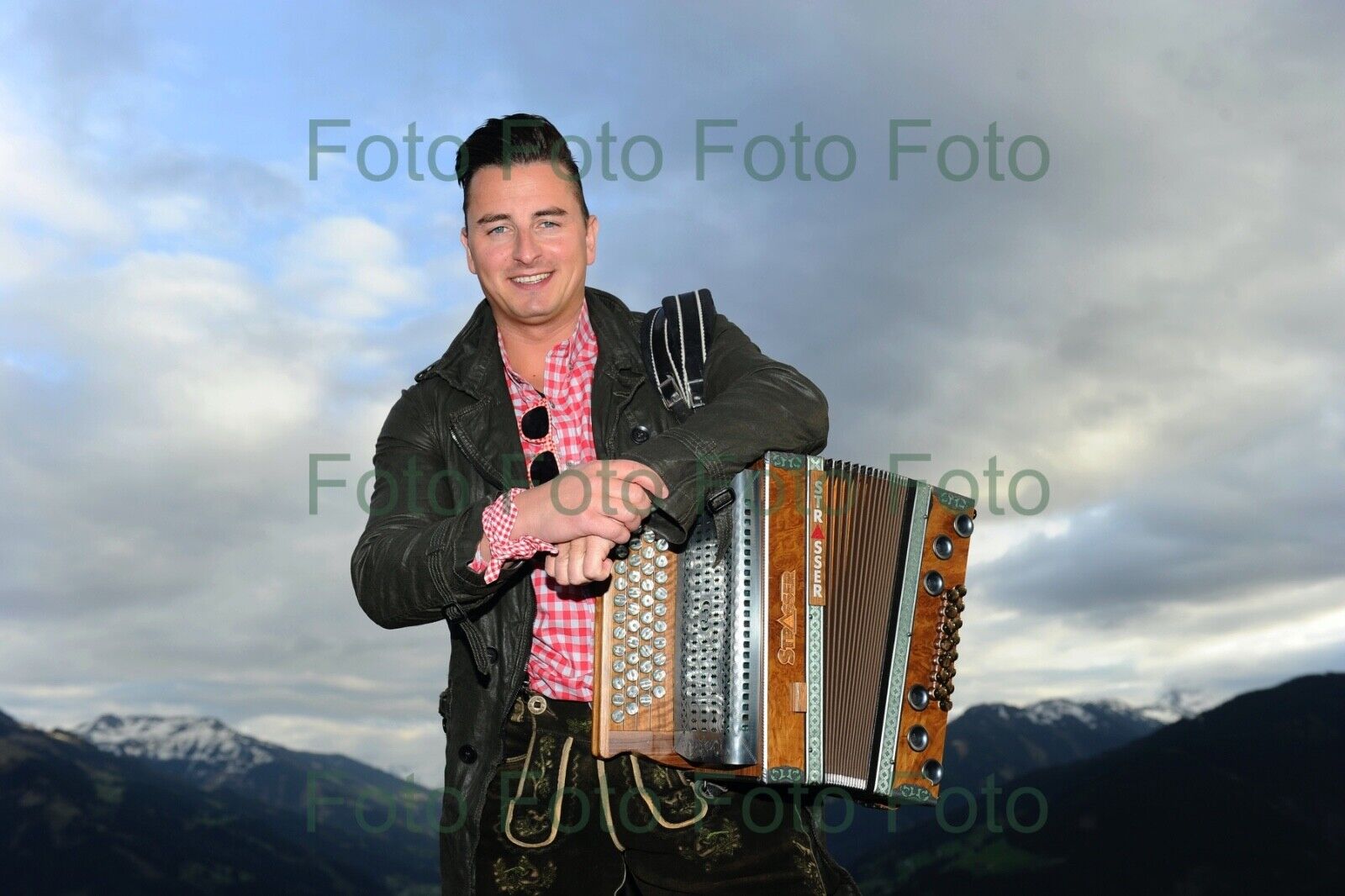 Andreas Gabalier Volks Musik Foto 20 x 30 cm ohne Autogramm (Be-3