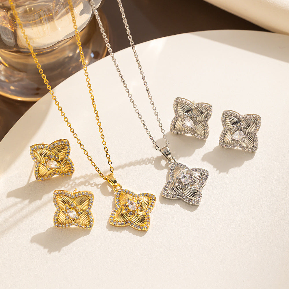 Quadrilateral Geometric Titanium Steel 18K Gold Plated Necklaces