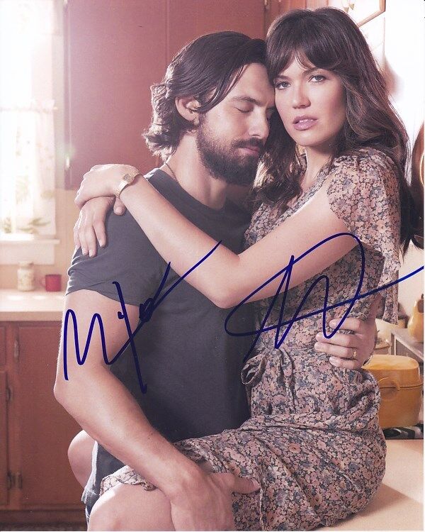 MANDY MOORE & MILO VENTIMIGLIA signed autograph THIS IS US REBECCA & JACK Photo Poster painting