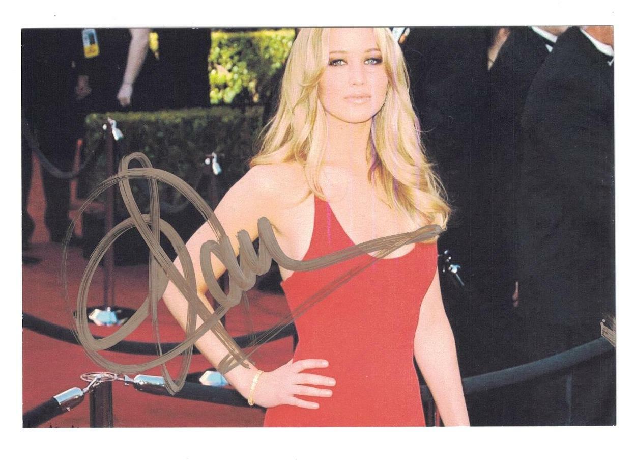 Jennifer Lawrence Signed Autographed 4 x 5 3/4 Photo Poster painting Actress Sexy