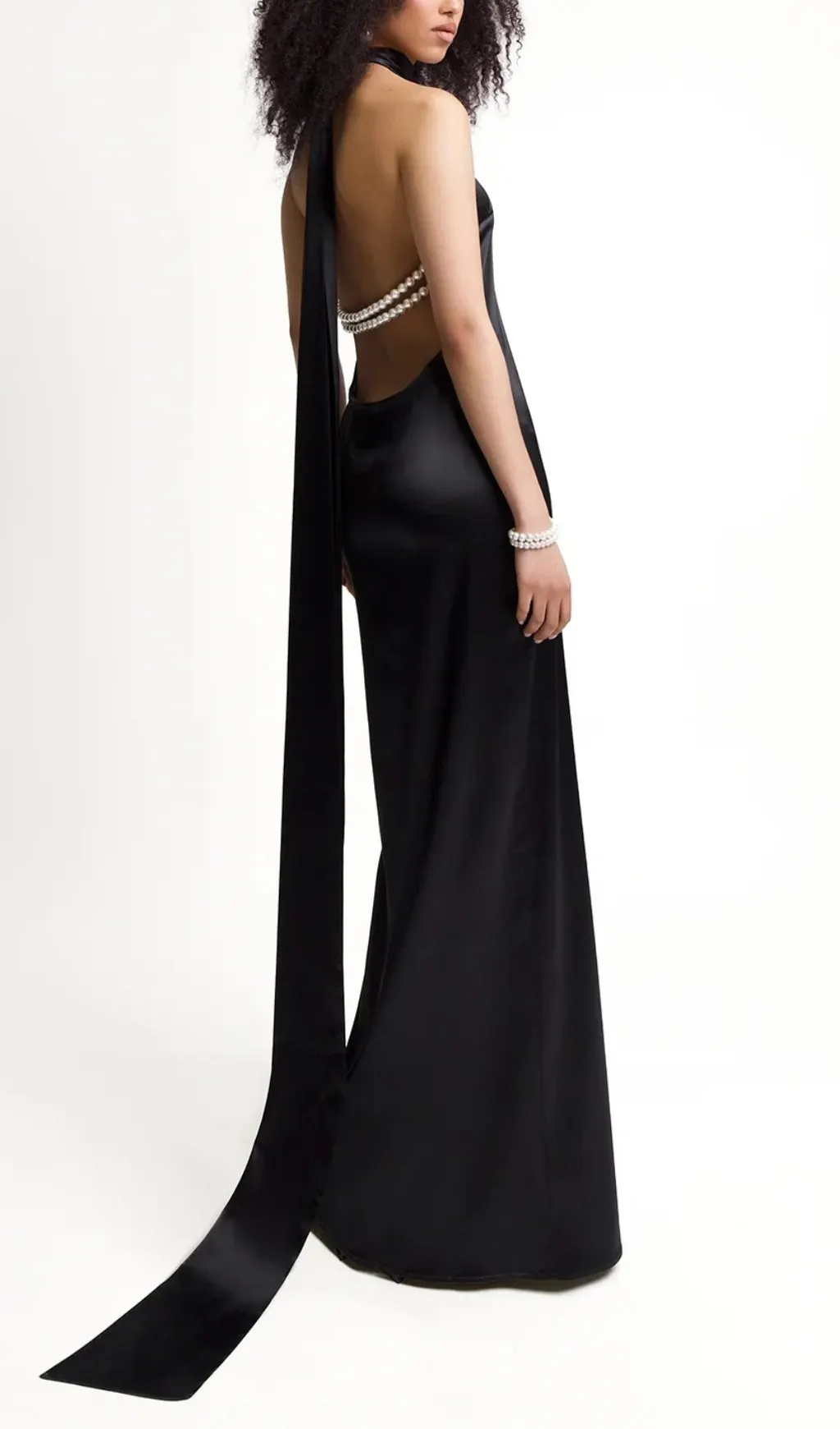 FASHIONSLEE BIRGER BLACK HALTER PEARL BACKLESS MAXI DRESS