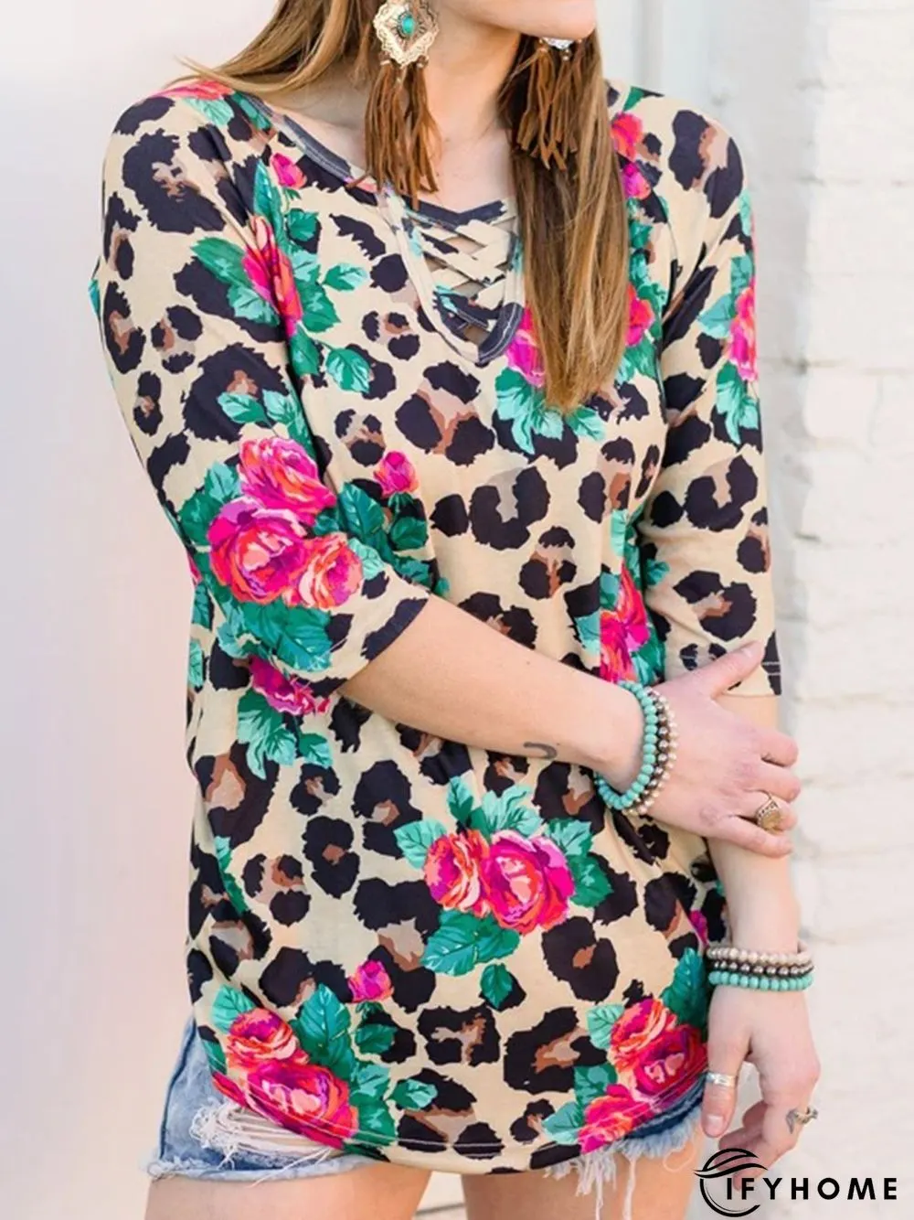 Vintage Floral V Neck Short Sleeve T-shirt | IFYHOME