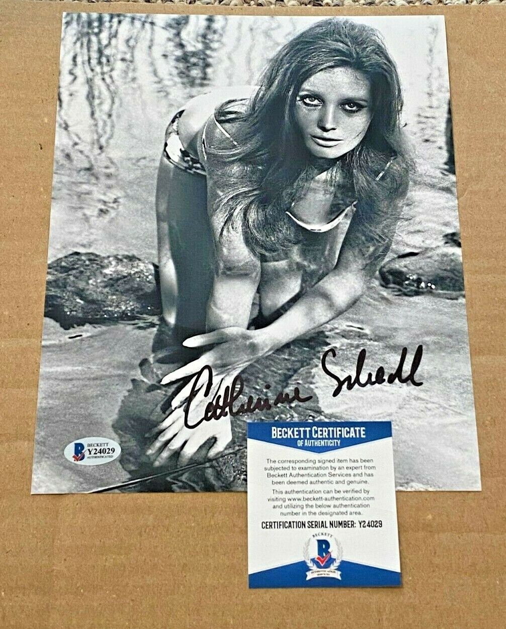 CATHERINE SCHELL SIGNED James Bond 8X10 Photo Poster painting BECKETT CERTIFIED