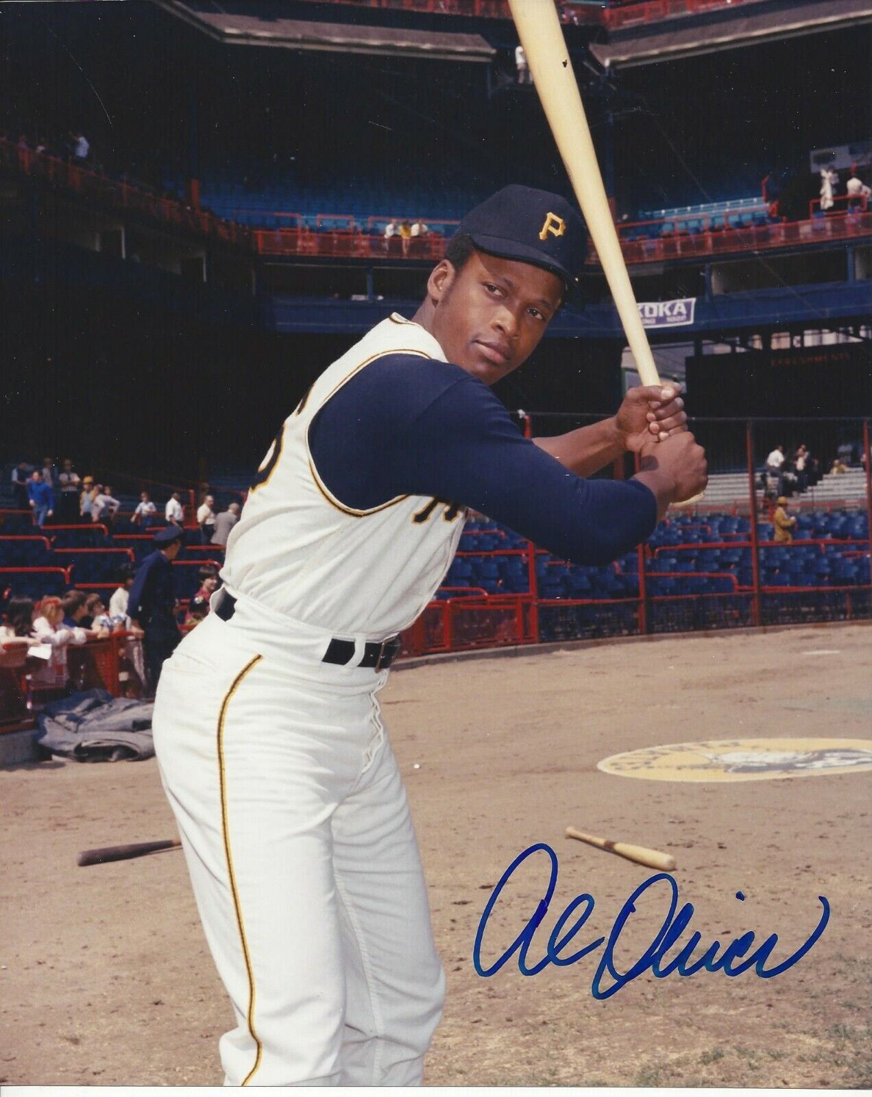 Al Oliver Autographed 8x10 Pittsburgh Pirates#2