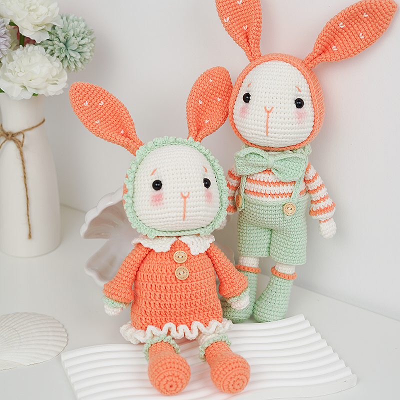 Craft Couple Bunnies DIY Crochet Kit - Handmade Gift Wool Dolls