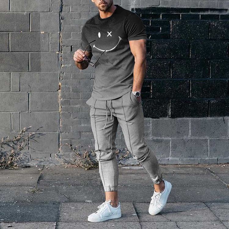 BrosWear Fashion Gradient Casual Smiley Print Cozy T-Shirt And Pants  Two Piece Set