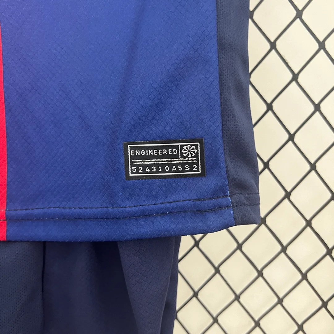 24/25 Barcelona Home Kids Kit Football Jersey Thai Quality