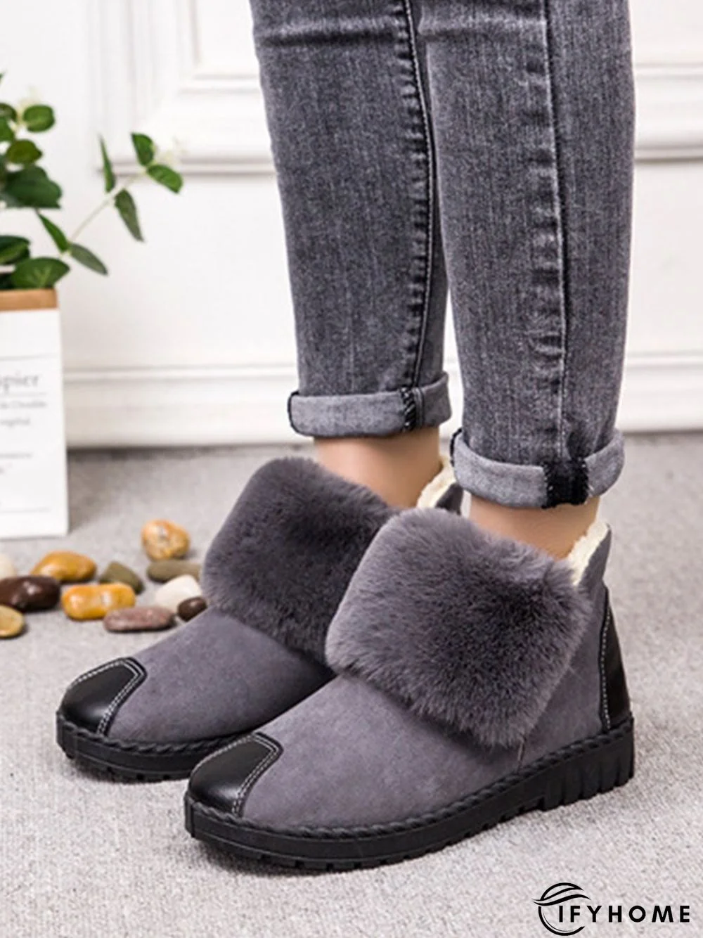 Casual Anti-collision Stitching Plush Warm Snow Boots | IFYHOME