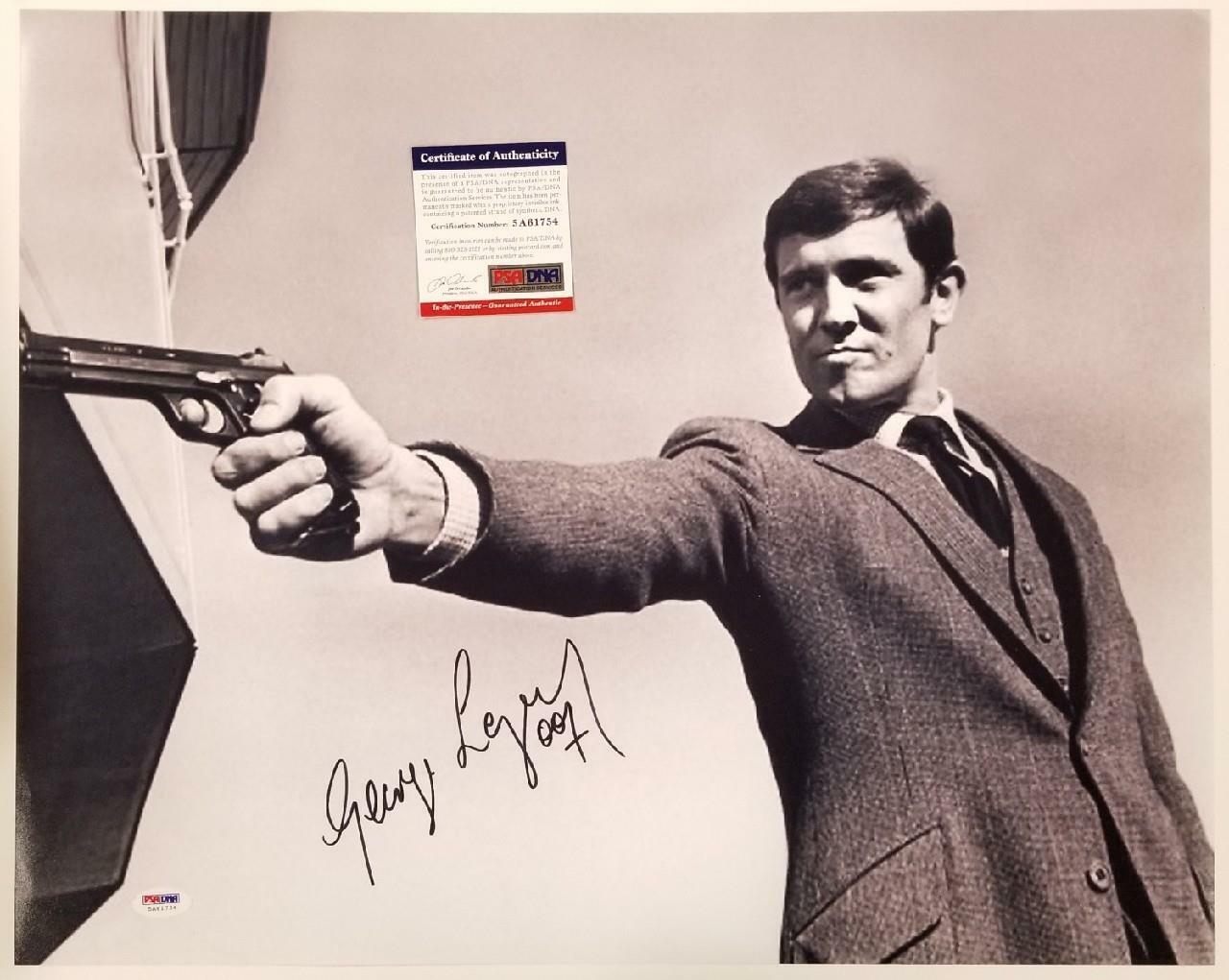 George Lazenby signed 007 James Bond 16x20 Photo Poster painting #4 Autograph (B) ~ PSA/DNA COA