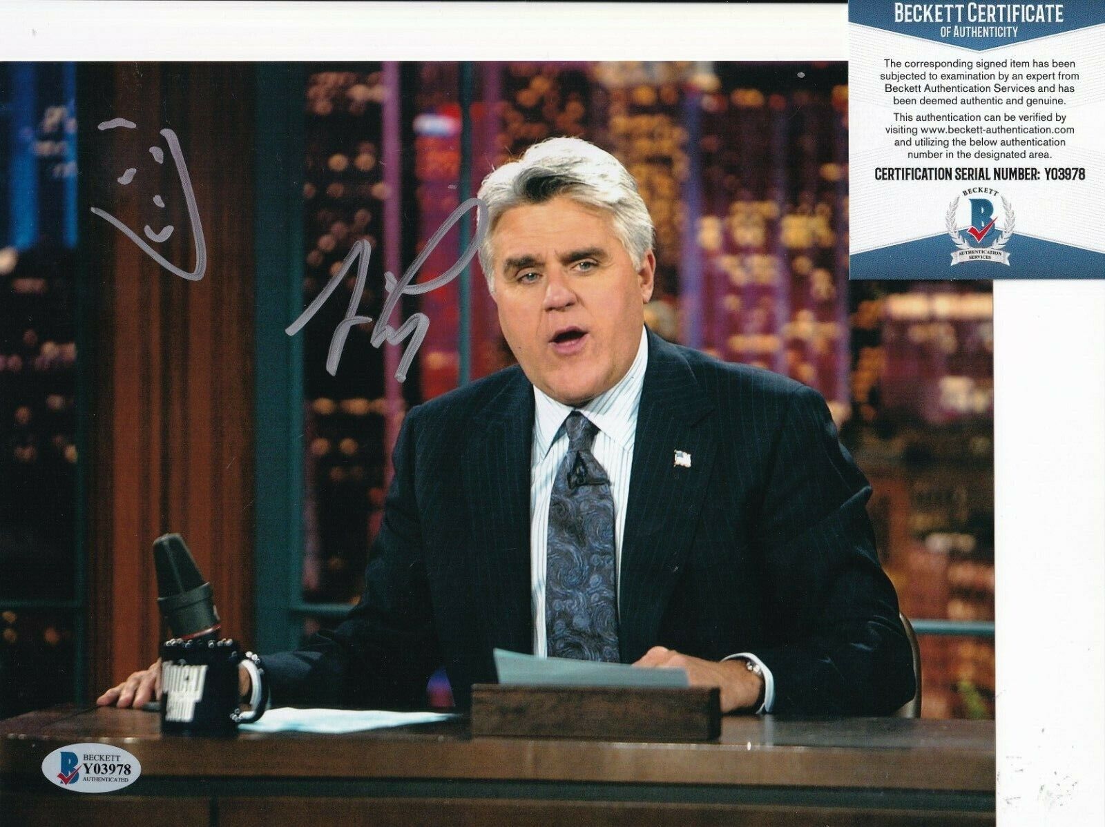 JAY LENO signed (THE TONIGHT SHOW) TV Host autographed 8X10 Photo Poster painting BECKETT Y03978